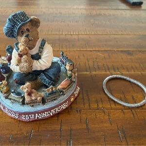 Boyds Bears 25th Anniversary Figurine